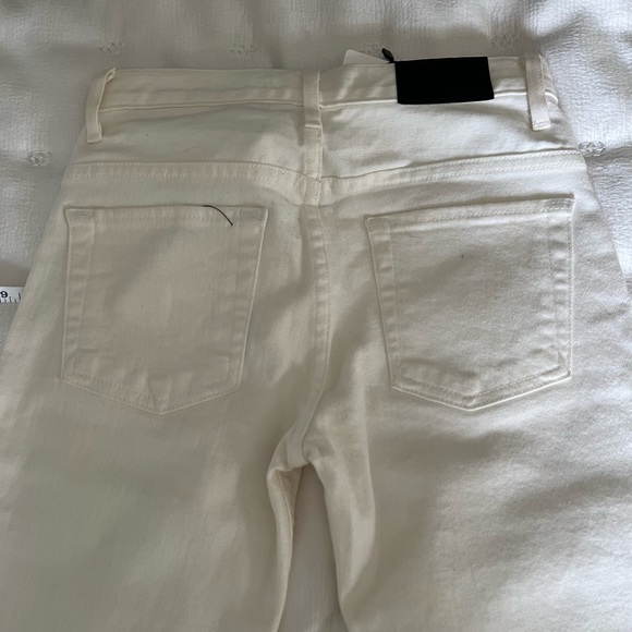 Woman's White High-rise Theory Ecru Bellbottom Jeans, Size 24 - Picture 4 of 4